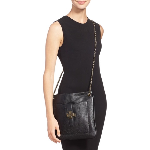 Tory Burch💕Black Leather “Swingpack Plaque” Purse - Picture 2 of 5